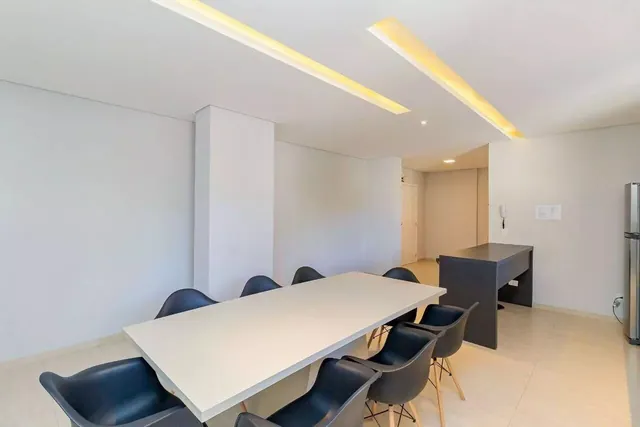 Espaço coworking com Wi-Fi no Edifício Annecy, para trabalhar sem sair de casa